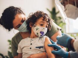 Toronto abre más oportunidades de vacunación para niños menores de cinco años