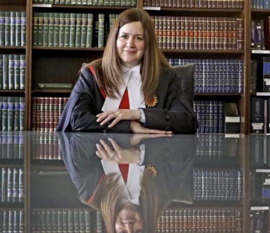 Nominan a primera indígena como jueza en Tribunal Supremo de Canadá