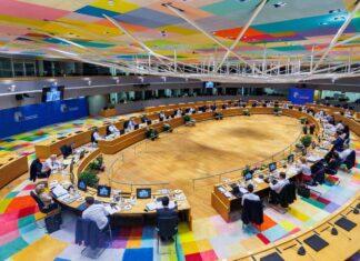 European Summit ends without specific agreements on energy