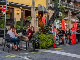 Toronto busca comentarios sobre el programa CaféTO para 2023