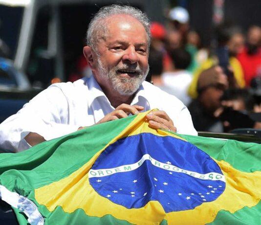 Lula asegura que Brasil está volviendo al mundo