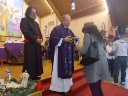 En la Iglesia San Lorenzo. Visita anual del representante de la Diócesis de Toronto