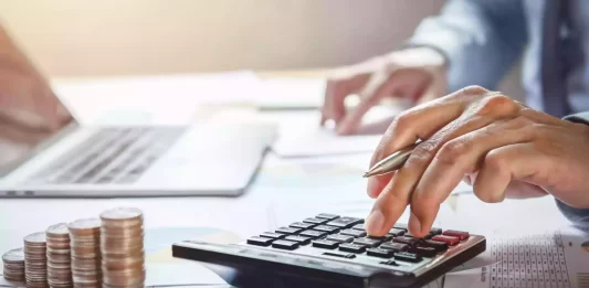 Ahorre dinero y maximice sus habilidades por si debe regresar a su país de origen