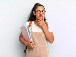 El college y la profesión, la clave para obtener la residencia como estudiante internacional