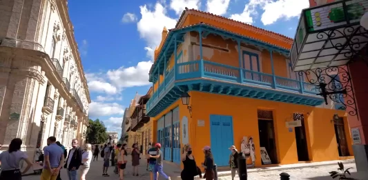 Cuba recibe casi medio millón de visitantes internacionales en los dos primeros meses del presente año