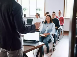 Canadá extenderá los permisos de trabajo de post graduados por 18 meses más