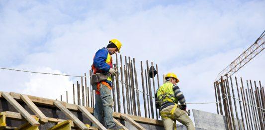Es hora de regularizar a los trabajadores indocumentados en Canadá