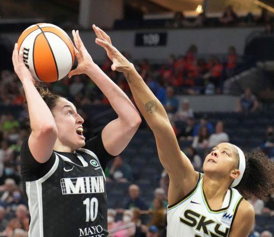 WNBA en Canadá hace historia