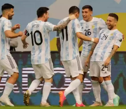 Fútbol clasificación para el mundial. Argentina le ganó a Paraguay con un gol madrugador y regulando