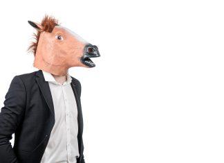 ¿Estamos rodeados de idiotas?