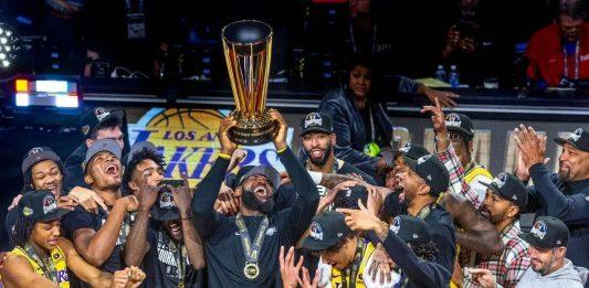 Los Lakers, primer campeón de la Copa NBA