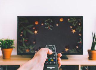 Cine en casa: propuestas para disfrutar en familia durante los festivos