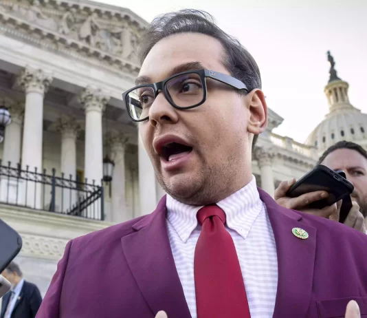 Estados Unidos. George Santos, congresista mentiroso y expulsado
