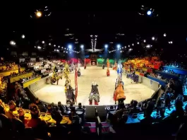 Teatralizar la experiencia turística implica transformar al cliente