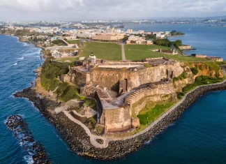 El Castillo San Felipe del Morro, uno de los atractivos turísticos más visitados de Puerto Rico
