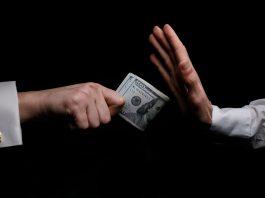 Intentando comprender la naturalización de la corrupción