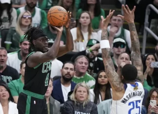 Los Celtics ahora estána dos pasos de ganar