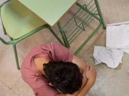 Denunciando la devaluación educativa