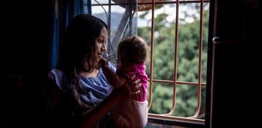 Disminuyen embarazos de niñas en Guatemala