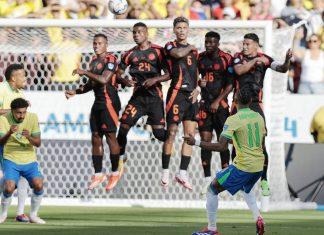 Brasil empata y asegura boleto a cuartos en Copa América de fútbol