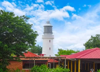 Para viajar por los faros de Cuba