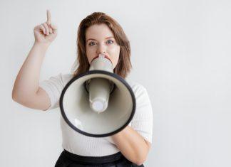 ¿Quiénes pueden tramitar un permiso de trabajo dentro de Canadá?