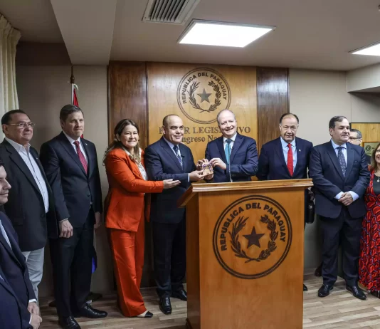 Honduras. Entregan al Congreso proyecto de presupuesto 2025