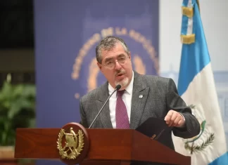 Guatemala. Presidente ratifica lucha contra la corrupción