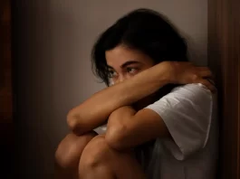 Inmigración y Violencia de Género: Desafíos Únicos para las Mujeres Latinas Inmigrantes