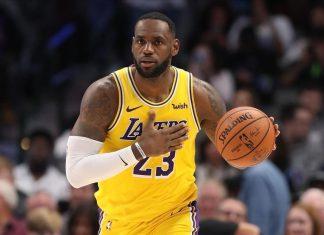 LeBron James pasa otro récord de Abdul-Jabbar