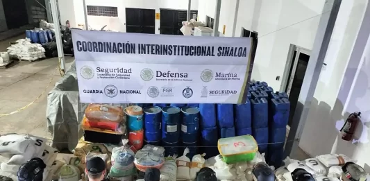 Decomisan en México cuatro mil 700 litros de metanfetamina líquida