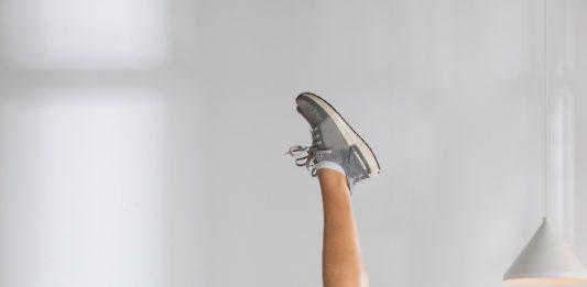Rutinas saludables para practicar en casa: bienestar al alcance de todos