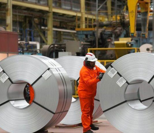 Gobierno de Canadá busca blindar su economía