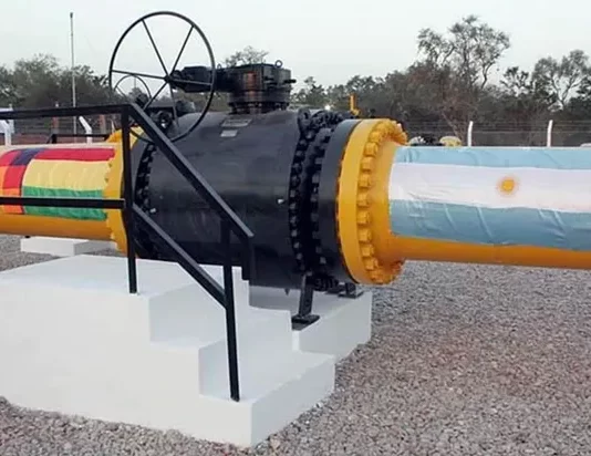Gas argentino fluye hacia Brasil por gasoductos de Bolivia
