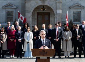 Primer ministro de Canadá presenta a su nuevo gabinete