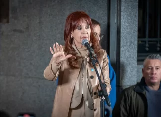 Corte Suprema de Argentina condena a Cristina Fernández