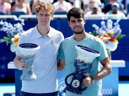 Tenis. Alcaraz campeón de Cincinnati tras abandono de Sinner; Swiatek gana la final femenina
