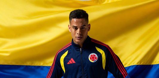 Revelan chaqueta de presentación de Colombia