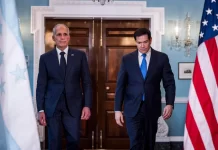 Presidente electo de Honduras realiza polémica gira internacional