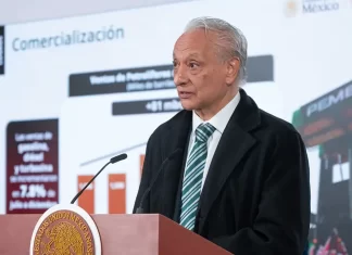 Destacan en México reducción de 20 por ciento en deuda de Pemex