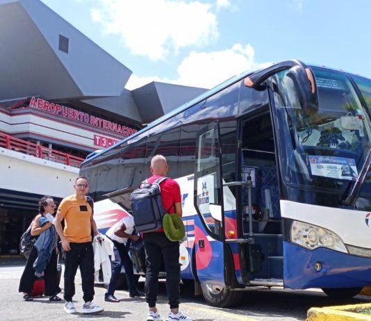 Cuba continúa sus operaciones turísticas