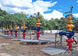 Gobierno de Ecuador espera más ingresos por alza de crudo