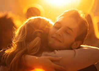 ALGO MÁS QUE PALABRAS