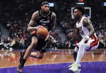 Brandon Ingram anotó 38 puntos y Raptors acarician los playoffs