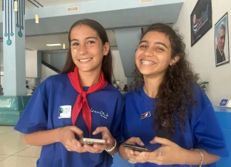 Las niñas también sueñan con las tecnologías en Cuba