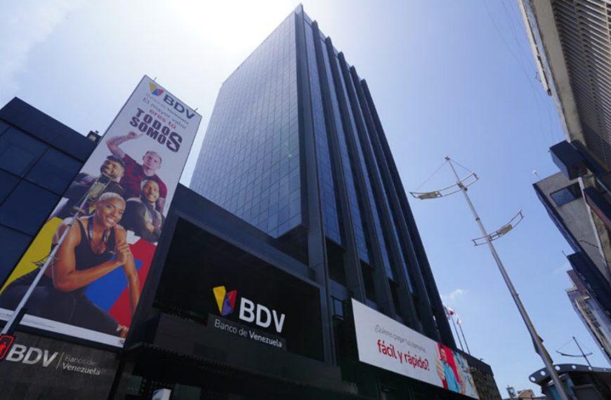 EEUU emite licencia y quita sanciones a bancos públicos de Venezuela