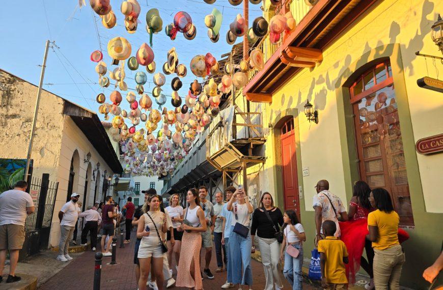 Panamá aspira llegar a 3,2 millones de turistas en 2026