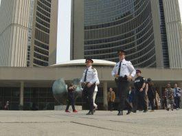 Toronto refuerza la seguridad juvenil en el verano 2026