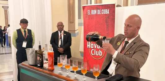 Nuevos campeones de la cantina cubana