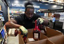 Disputa comercial por el alcohol
